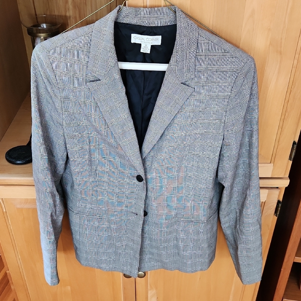Casual Corner Glen Plaid Suit - Picture 1 of 3